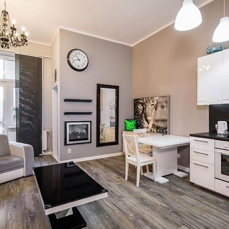 Apartament Glamour Konarskiego Wawelofts Krakow Bagian luar foto