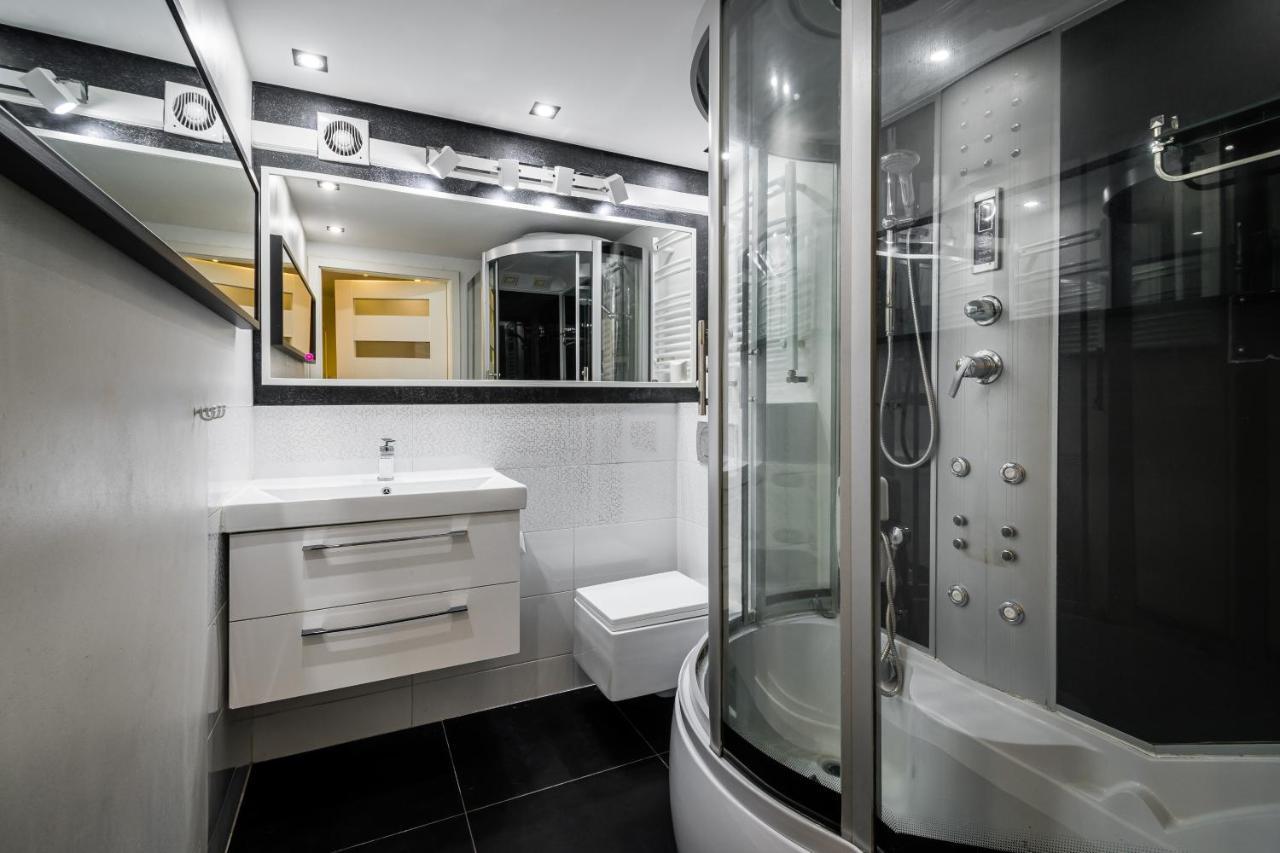 Apartament Glamour Konarskiego Wawelofts Krakow Bagian luar foto